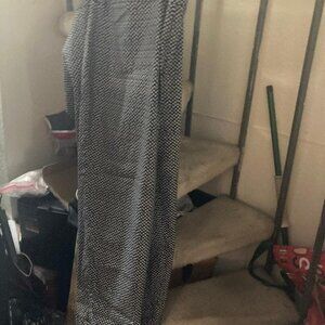 ATTYRE WOMENS CAPRI PANTS